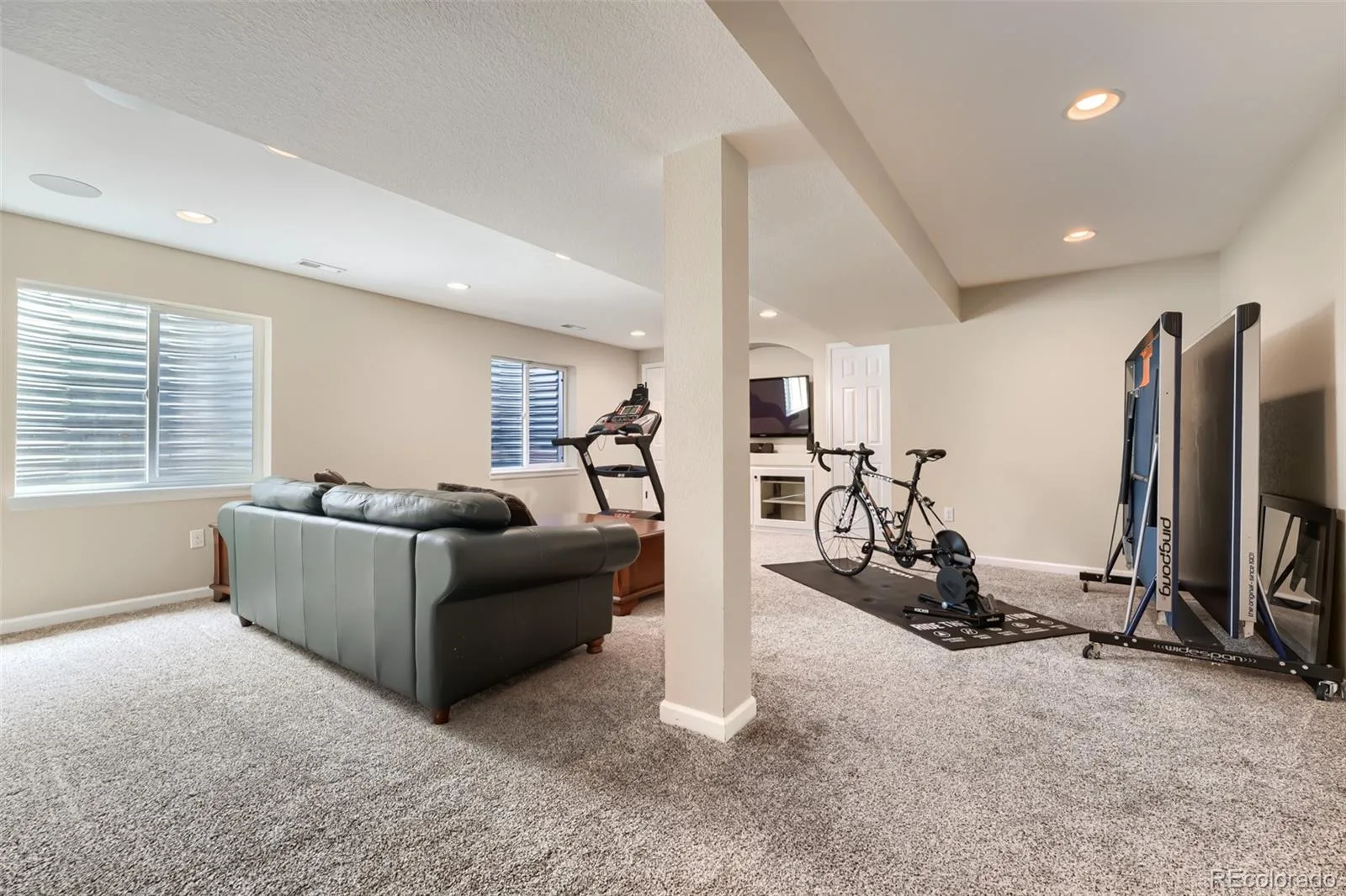 10449 White Pine Drive Parker CO 80134 MLS #REC8919907 07212026174533 1600 24