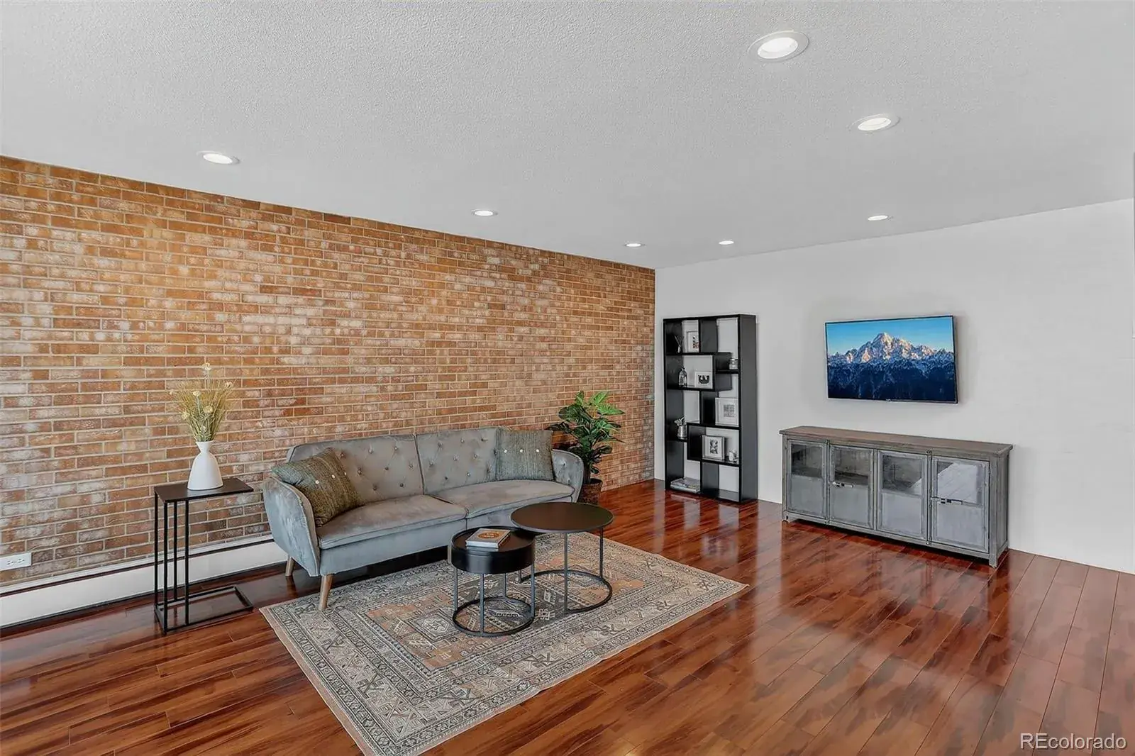 10062025153241 1600 3