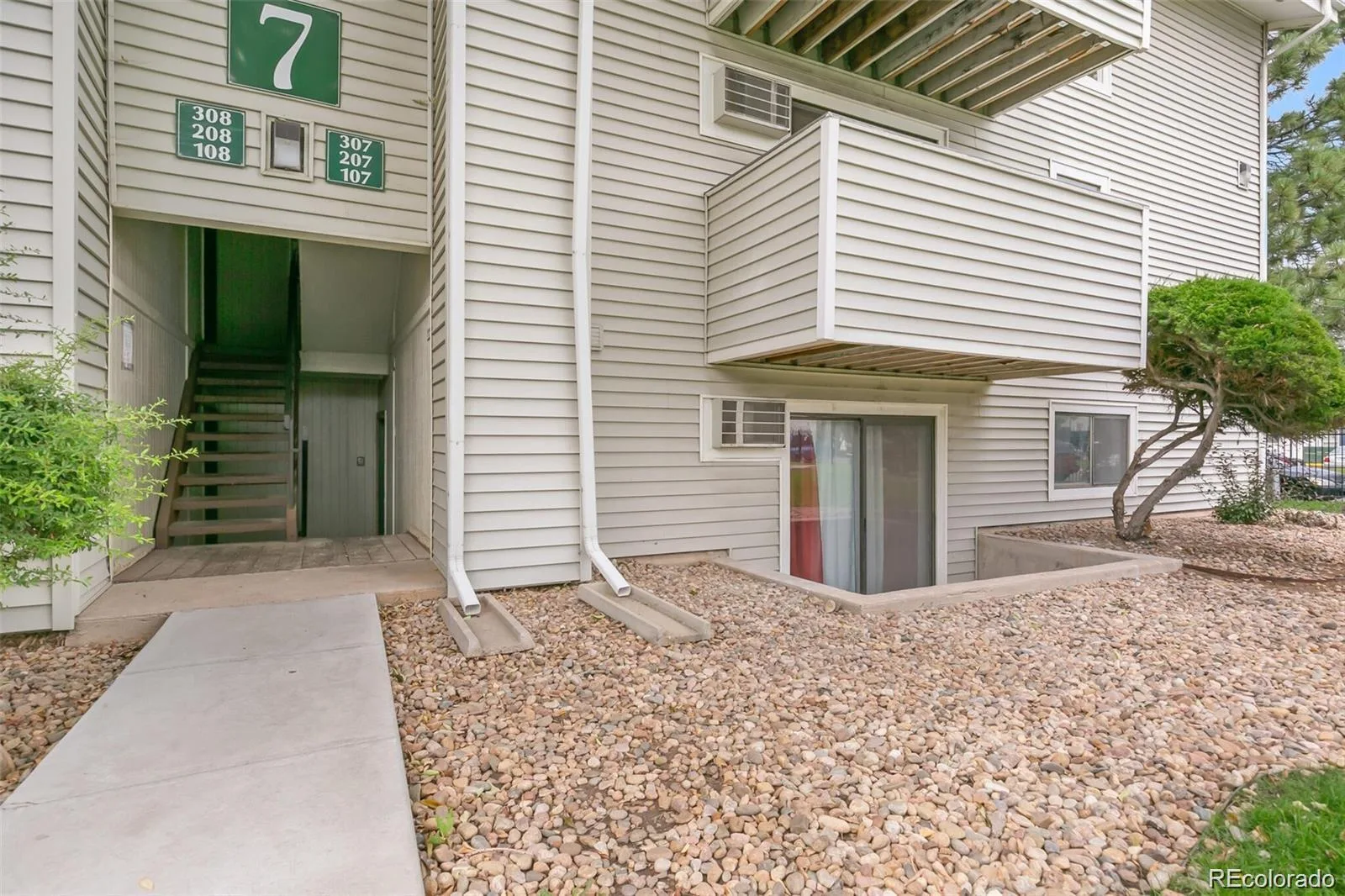 10150 E Virginia Avenue #7-107 Denver CO 80247 MLS #REC8922293 06122026174910 1600 17