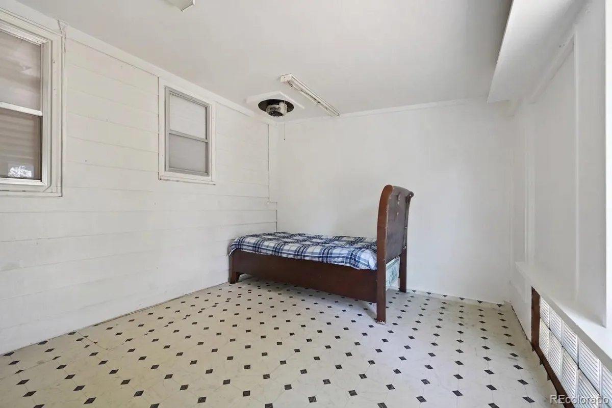 1356 Iola Street Aurora CO 80010 | MLS #REC8923866 08172026171605 1200 19