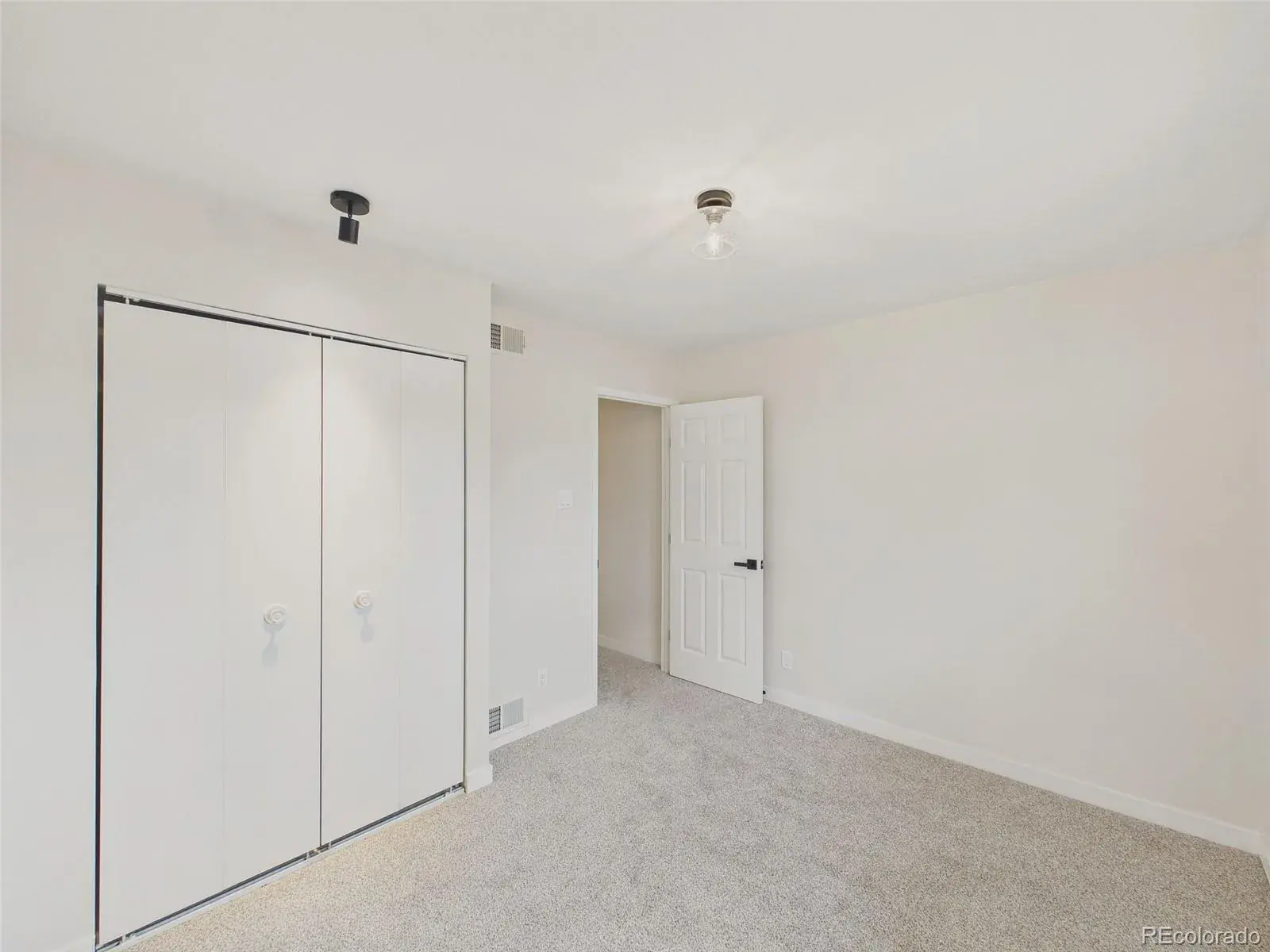 6650 E Arizona Avenue #138 Denver CO 80224 MLS #REC8925971 03052026190613 1600 19