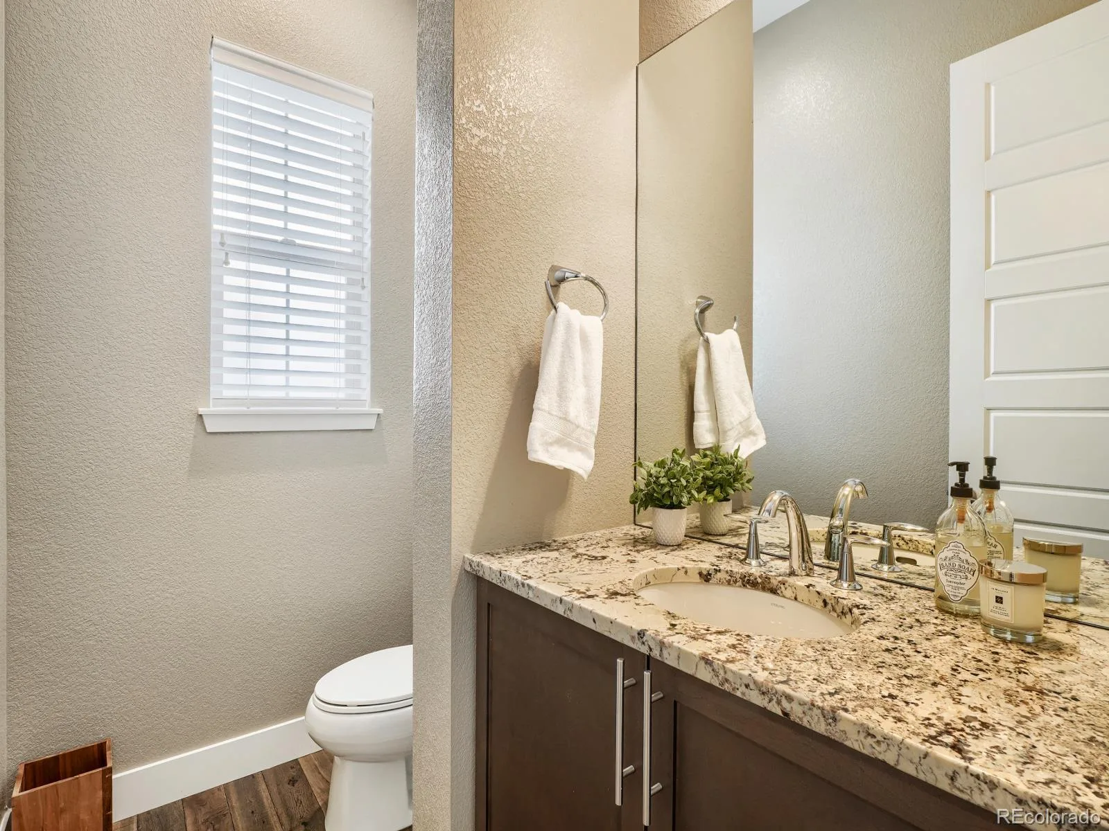 15388 W Evans Avenue Lakewood CO 80228 | MLS #REC8927235 08122026204923 1600 22