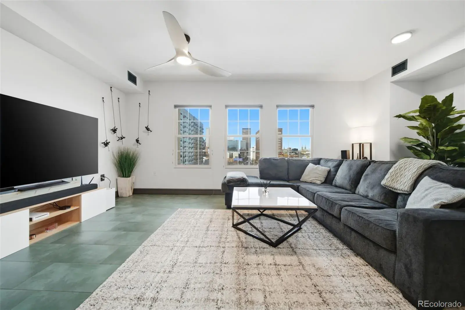 01132026000601 1600 0