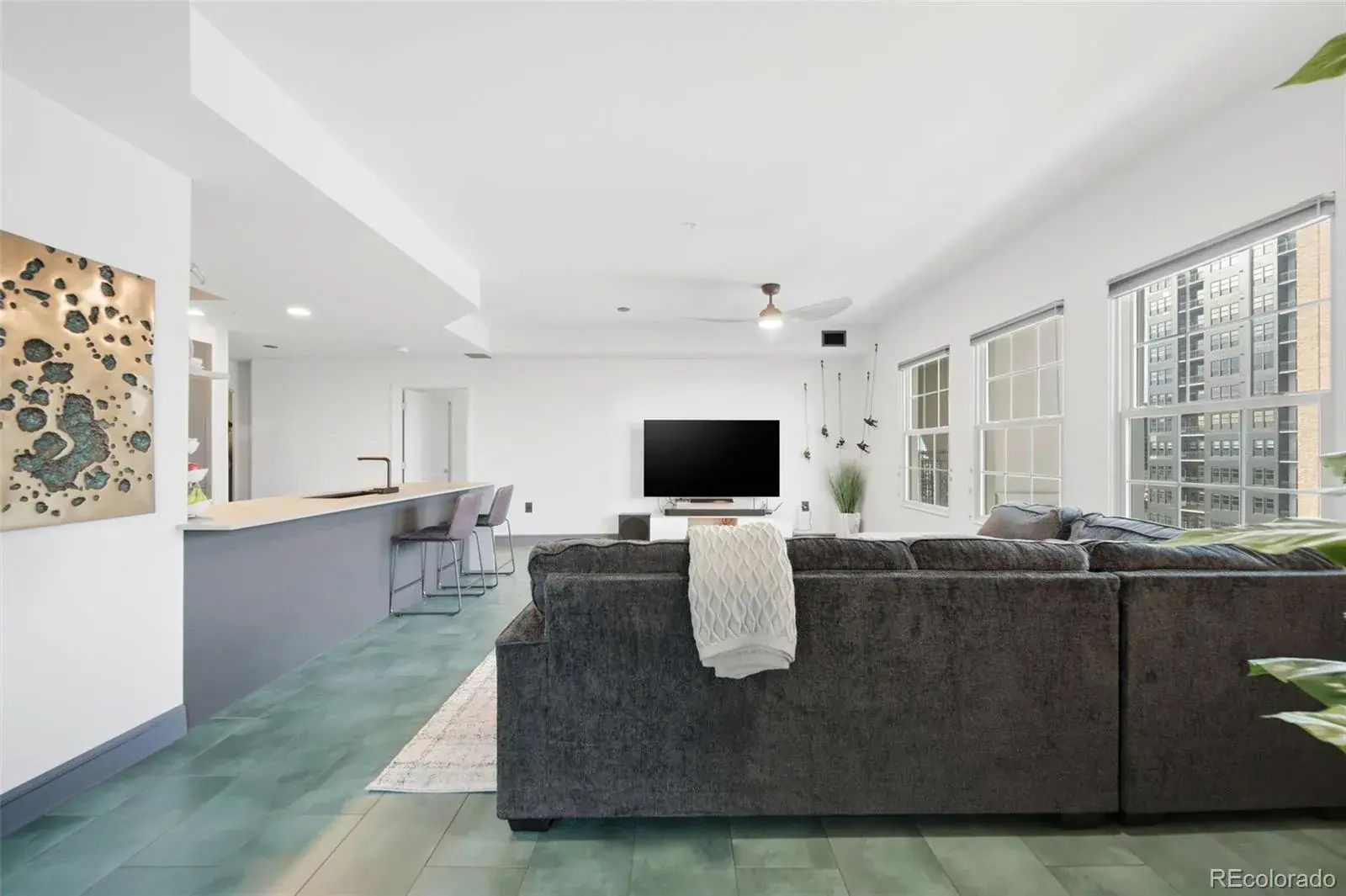 01132026000601 1600 15