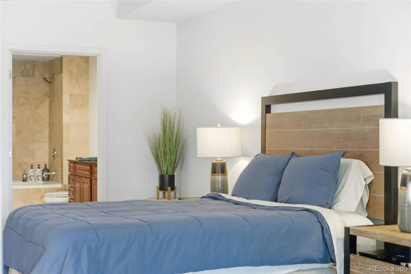 01132026000601 1600 21