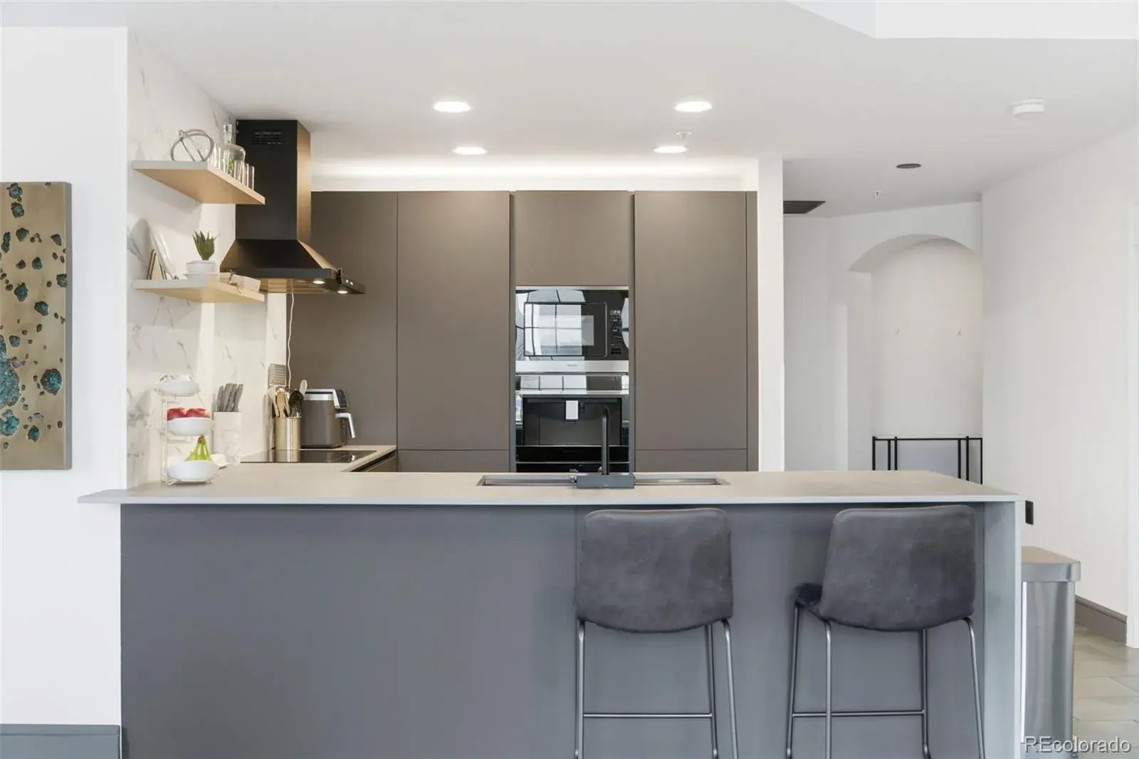 01132026000601 1600 8