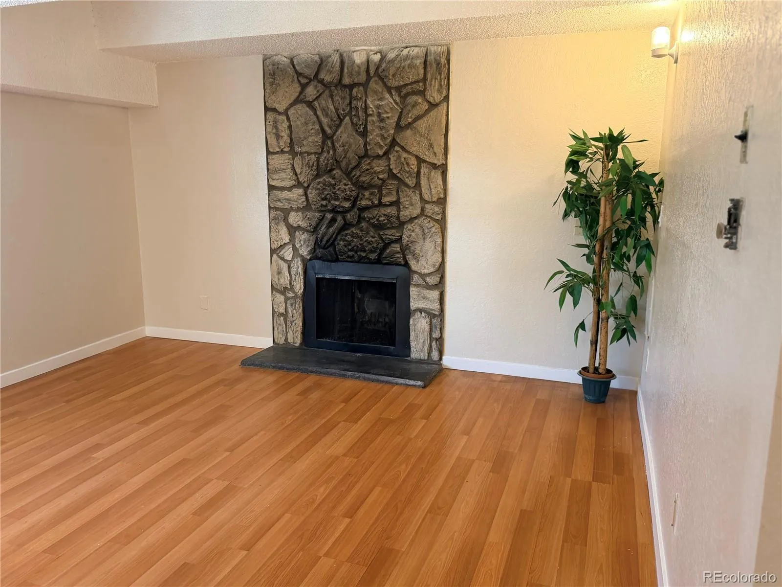 364 S Ironton Street #128 Aurora CO 80012 MLS #REC8928308 04042026160557 1600 11