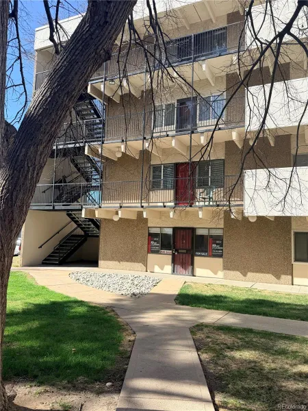 364 S Ironton Street #128 Aurora CO 80012 MLS #REC8928308 04042026160557 800 14