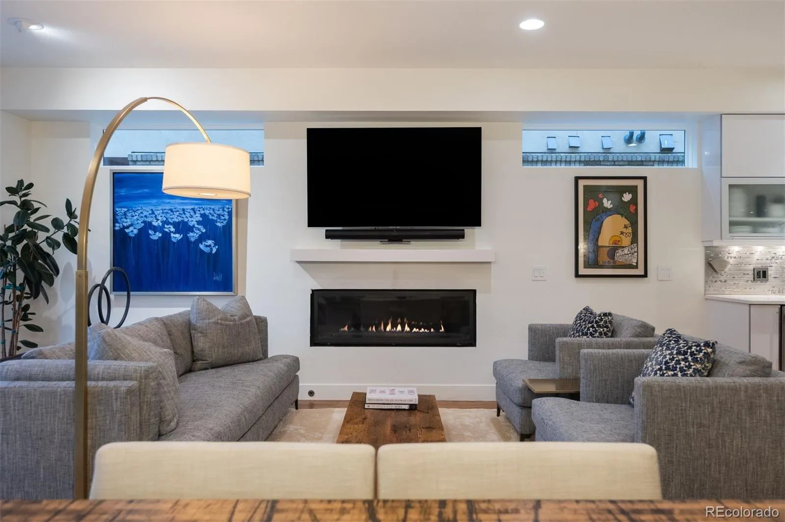 04042026202147 1600 14