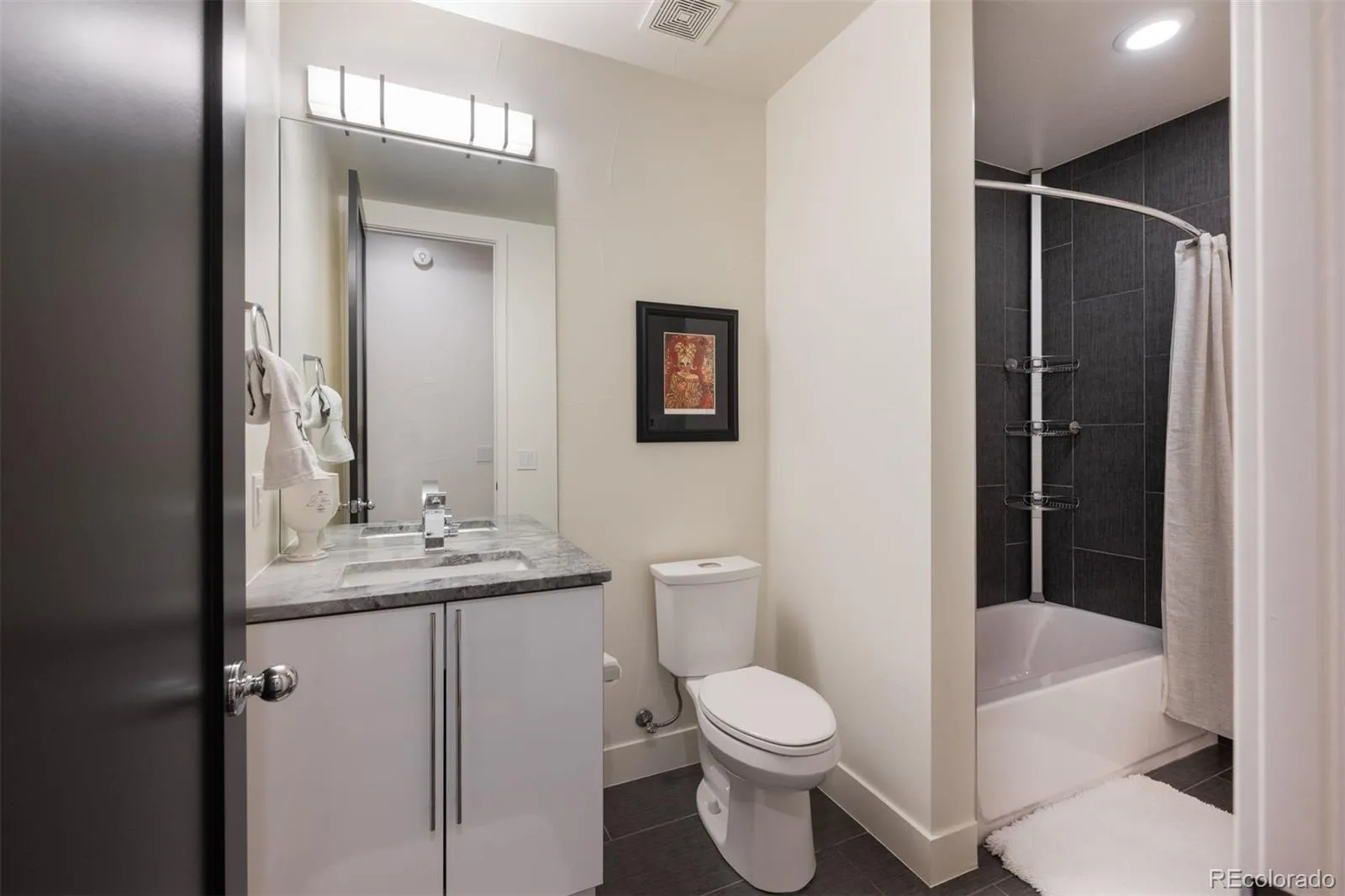 04042026202147 1600 35