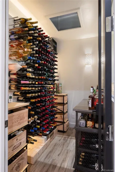 04042026202147 800 33