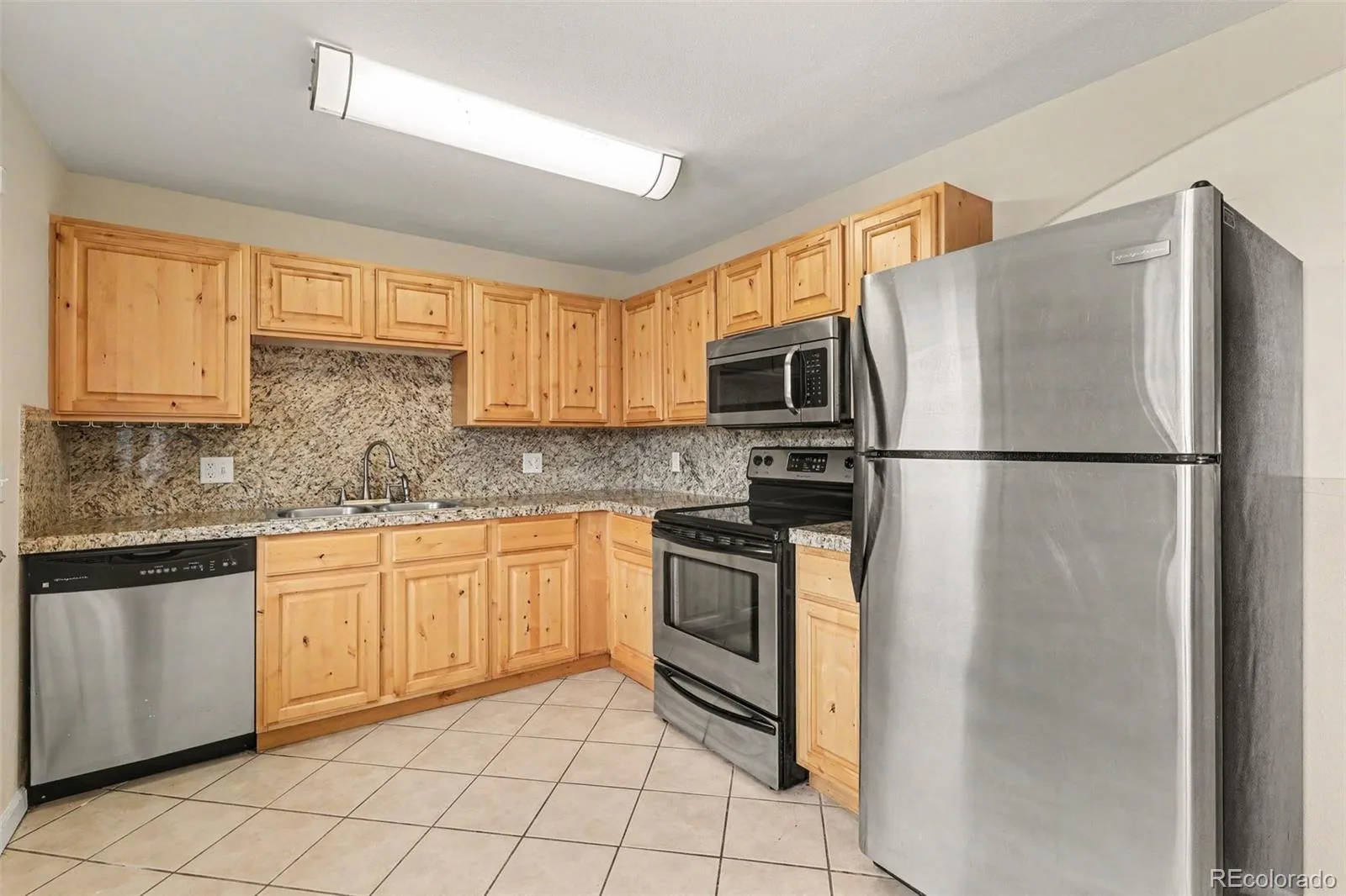 6196 Ammons Street Arvada CO 80004 | MLS #REC8929933 08282026033541 1600 6