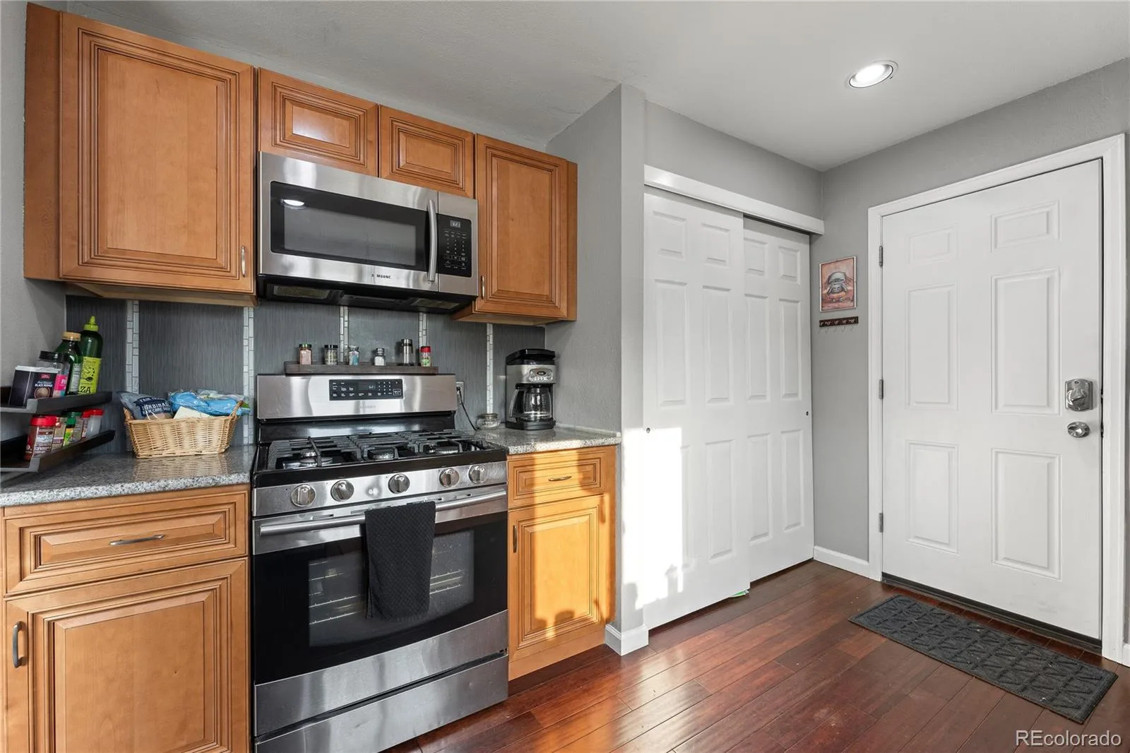 250 S Zenobia Street Denver CO 80219 | MLS #REC8930190 07312026231404 1600 10