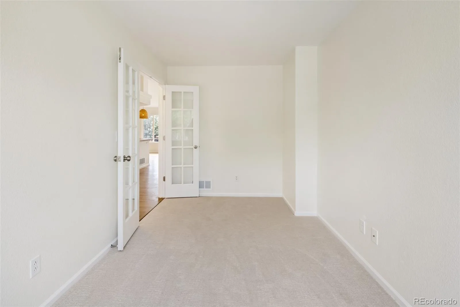 19926 E 40th Place Denver CO 80249 | MLS #REC8930719 09232026012300 1600 12