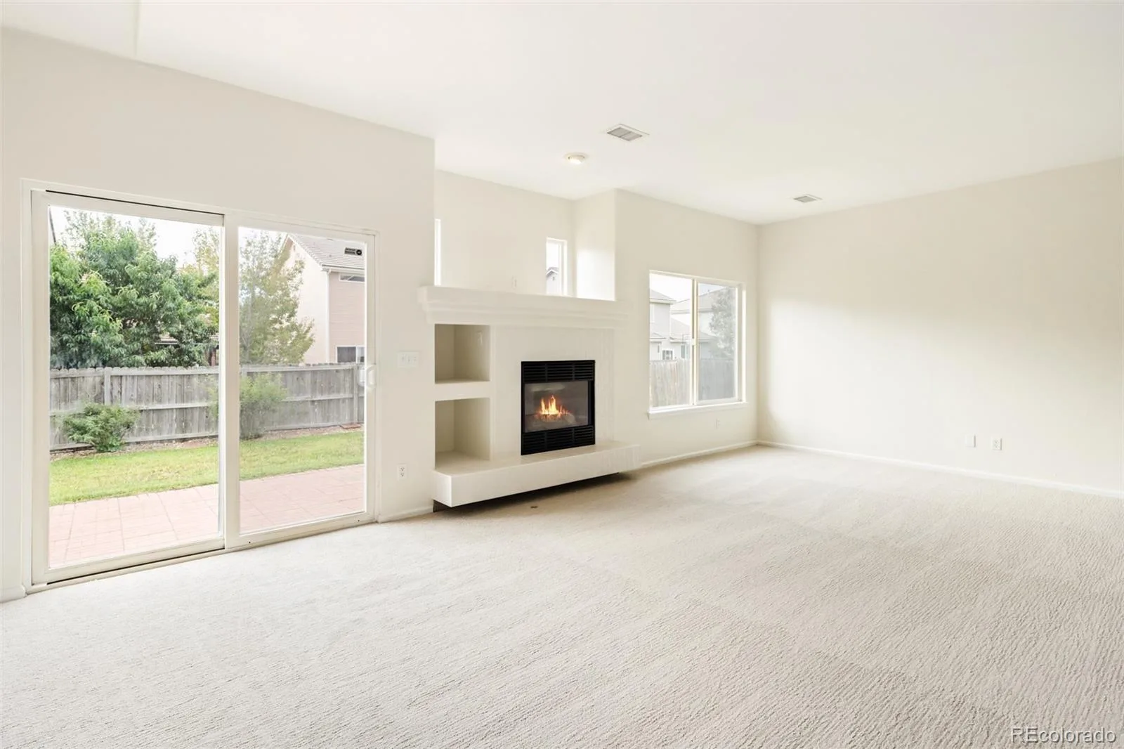 19926 E 40th Place Denver CO 80249 | MLS #REC8930719 09232026012300 1600 3