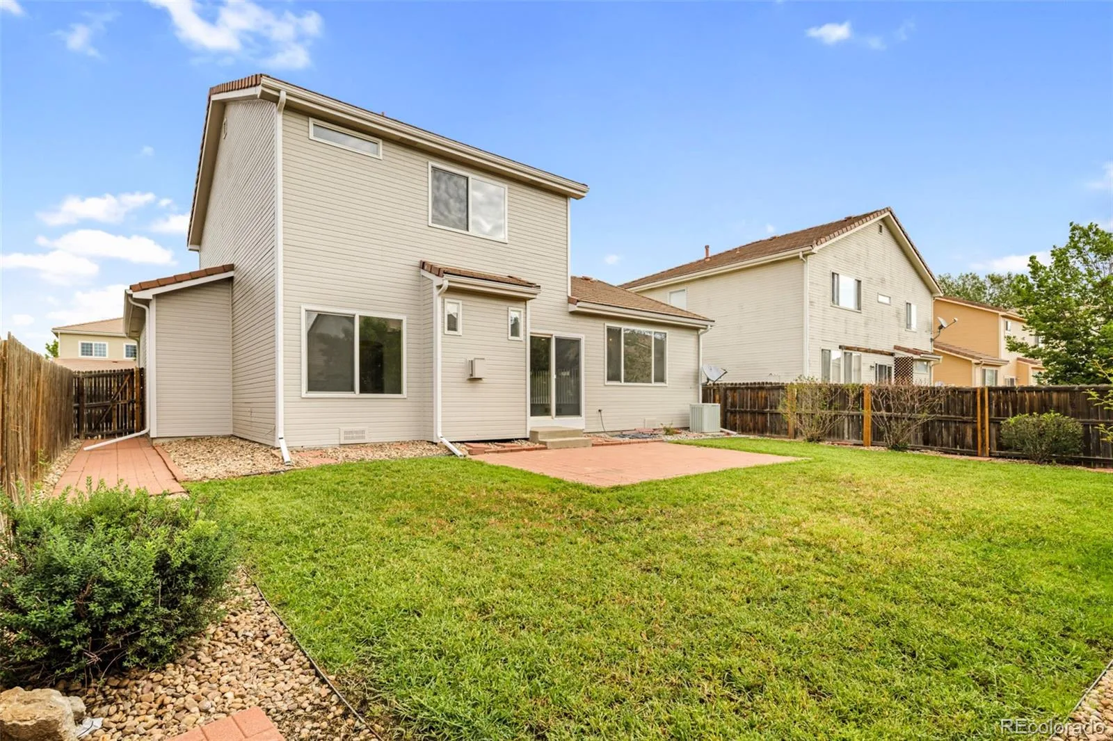 19926 E 40th Place Denver CO 80249 | MLS #REC8930719 09232026012300 1600 34