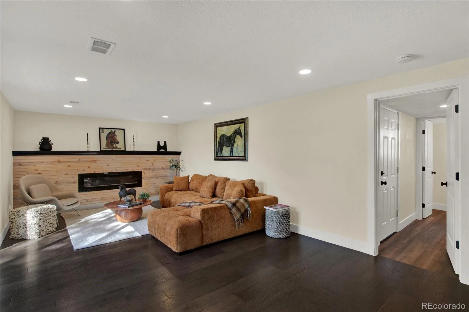 4074 S Willow Way Denver CO 80237 | MLS #REC8932994 08242026145654 1600 16