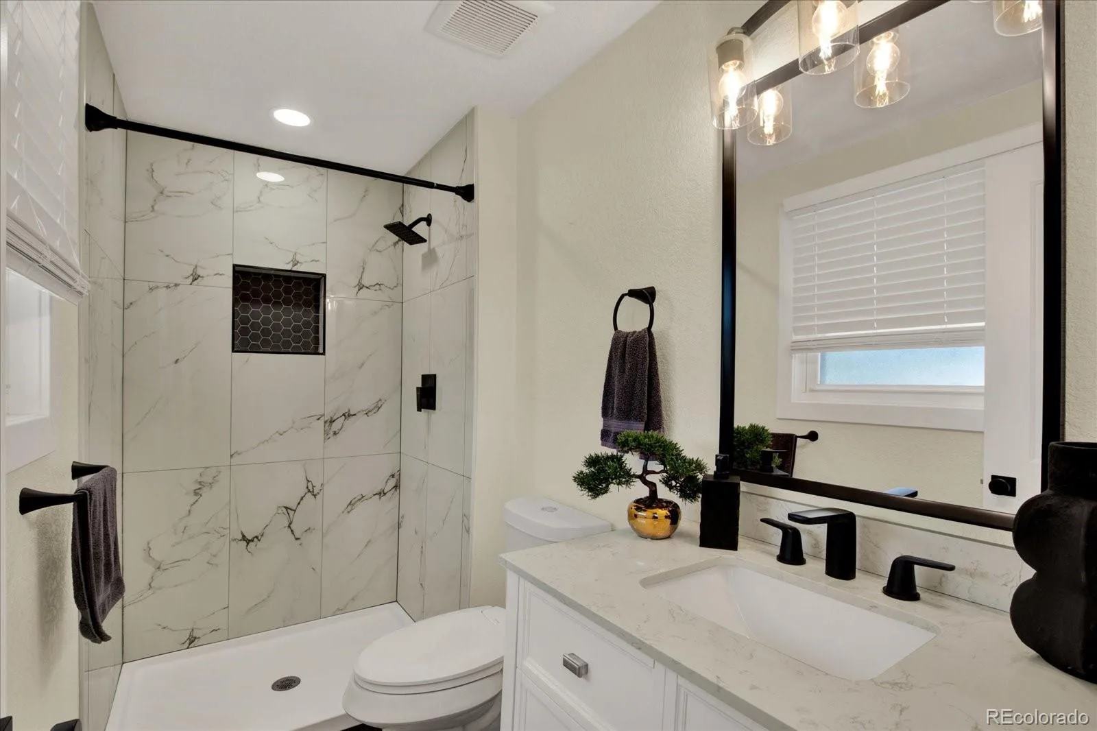 4074 S Willow Way Denver CO 80237 | MLS #REC8932994 08242026145654 1600 9