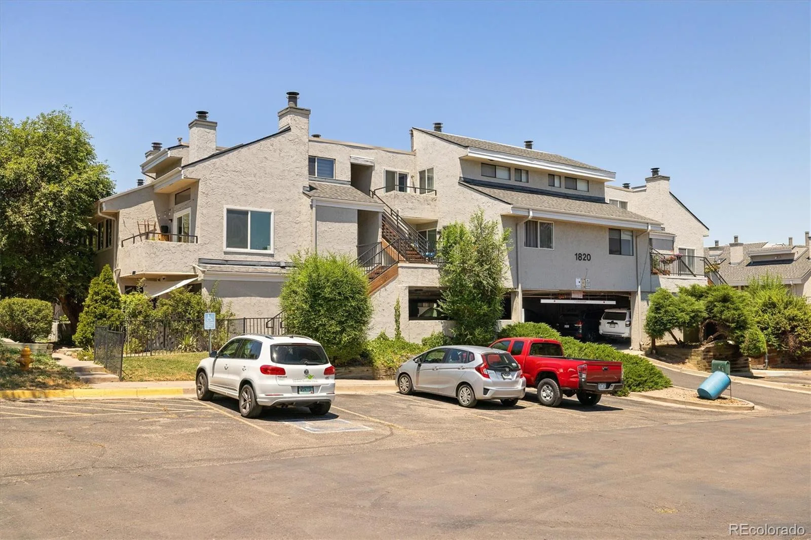 1820 Newland Court #204 Lakewood CO 80214 | MLS #REC8936635 08182026155404 1600 19