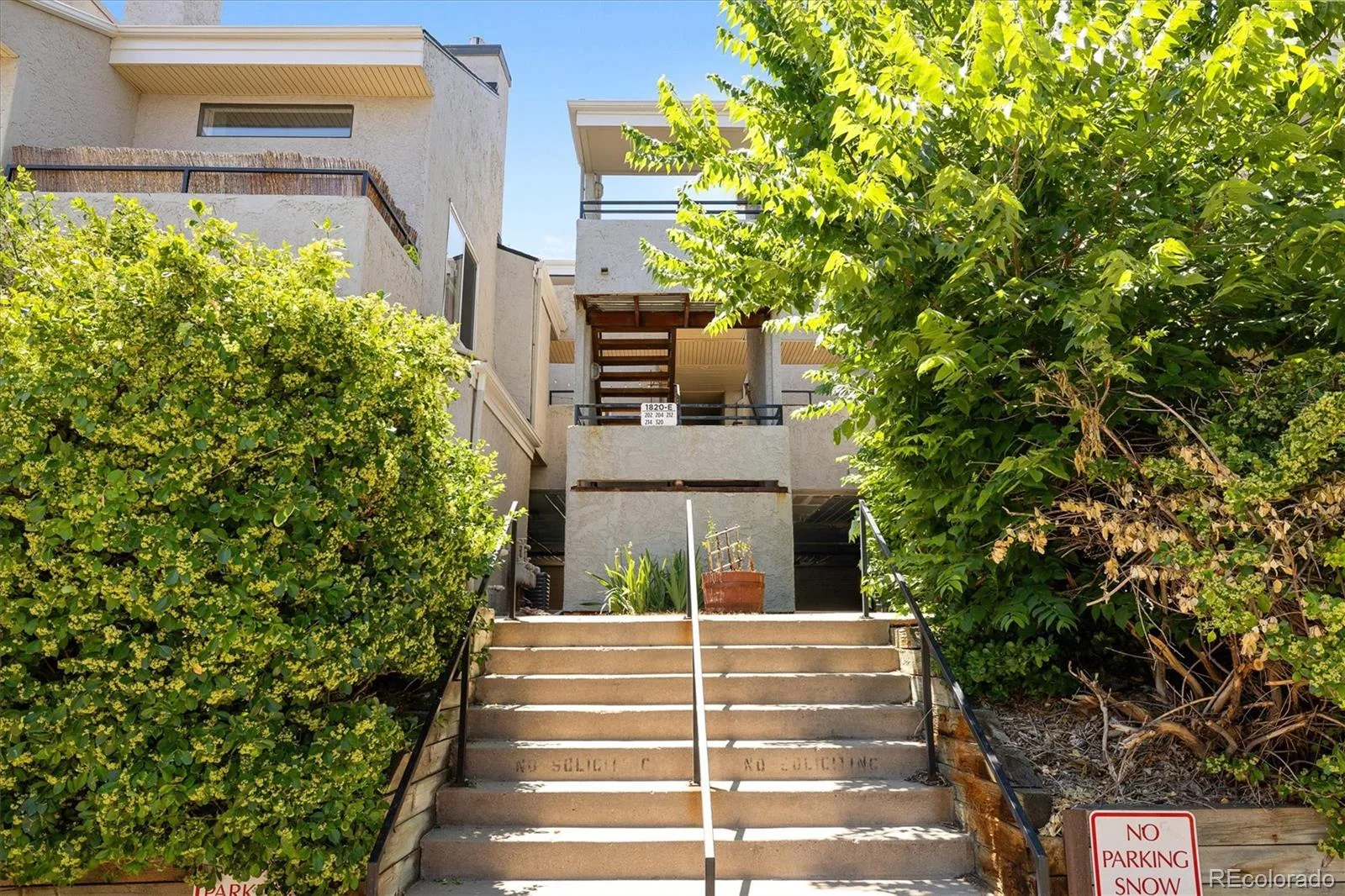 1820 Newland Court #204 Lakewood CO 80214 | MLS #REC8936635 08182026155404 1600 20