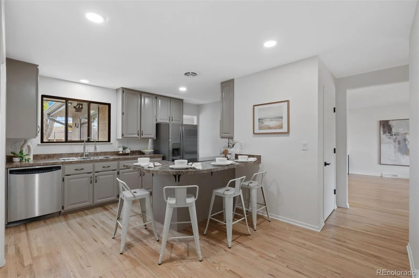 04152026235523 1600 11