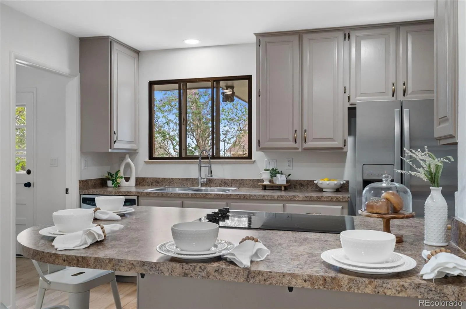 04152026235523 1600 12