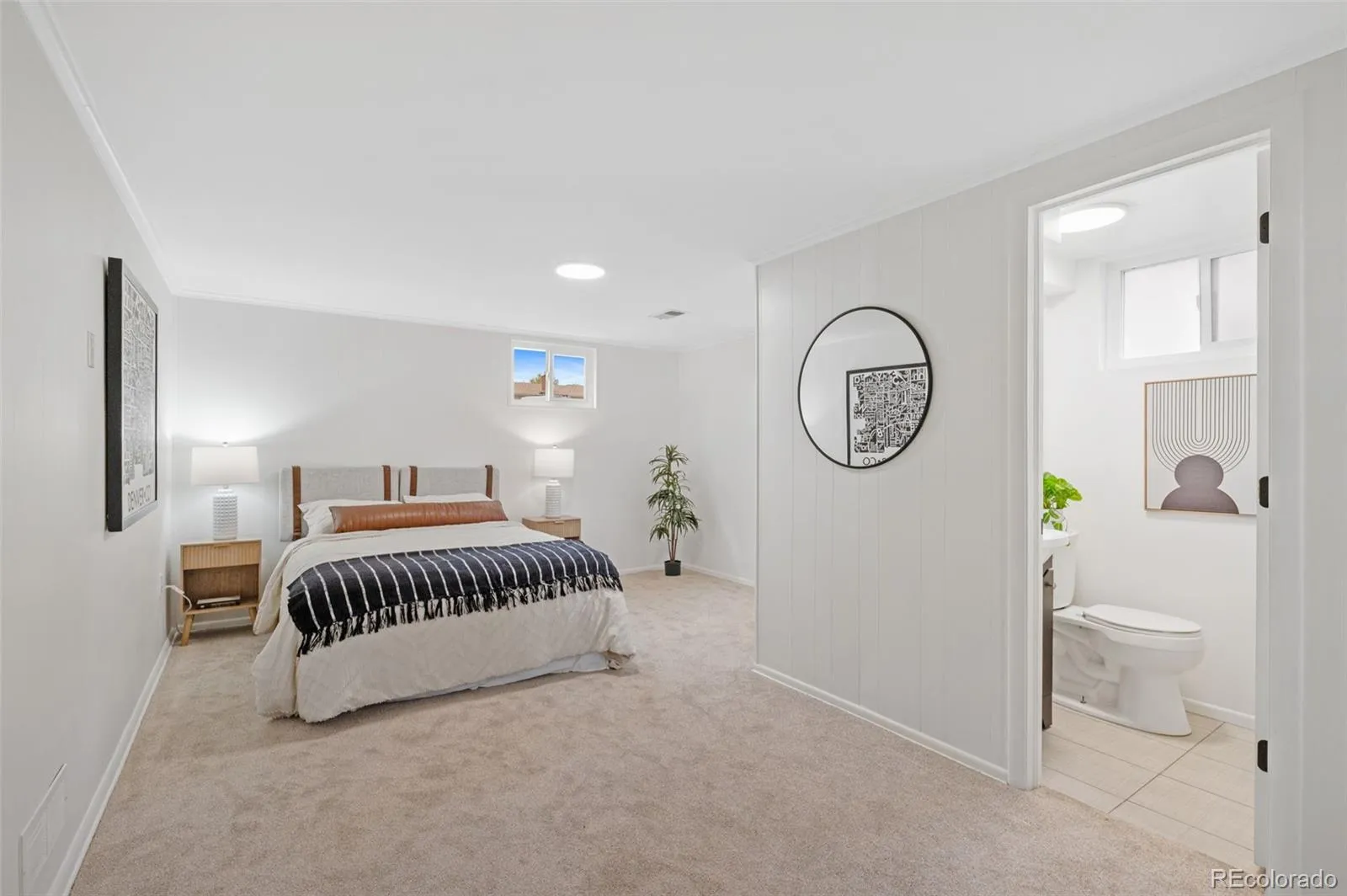 04152026235523 1600 16