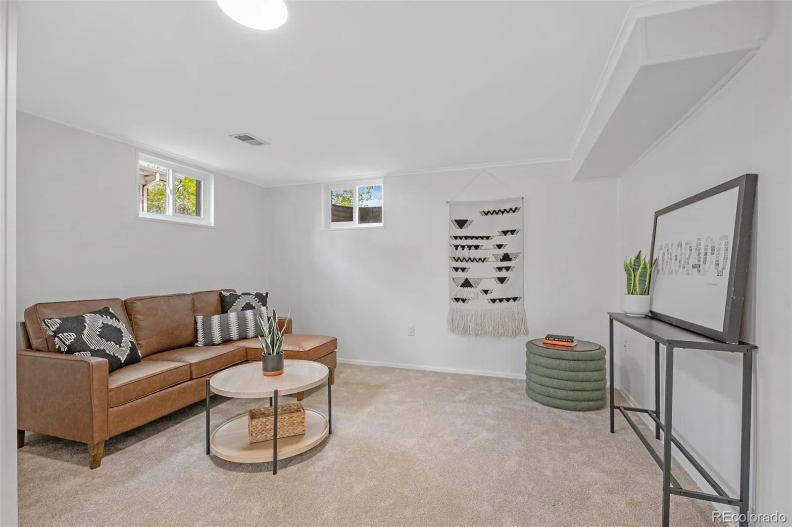 04152026235523 1600 18