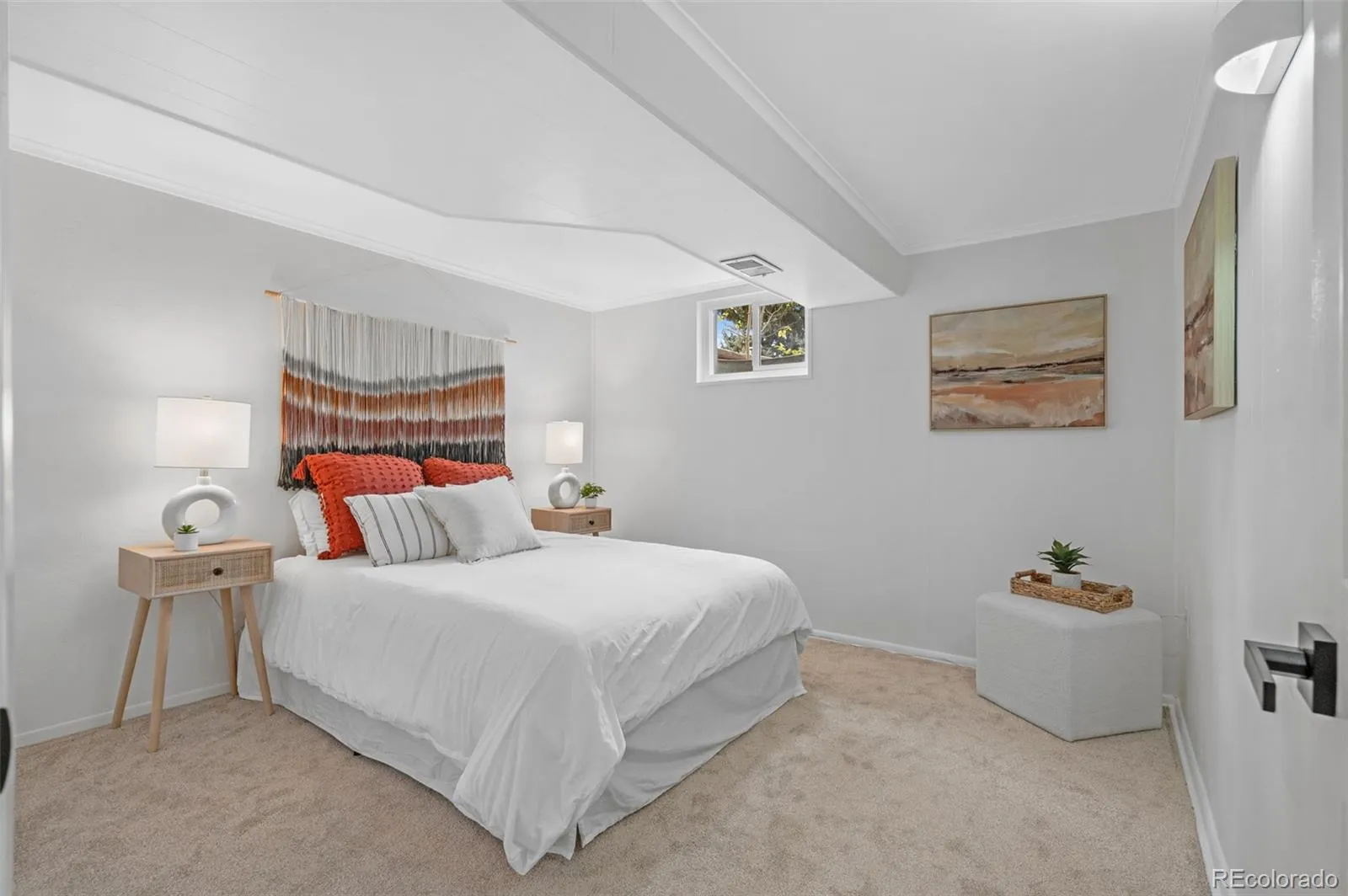 04152026235523 1600 22