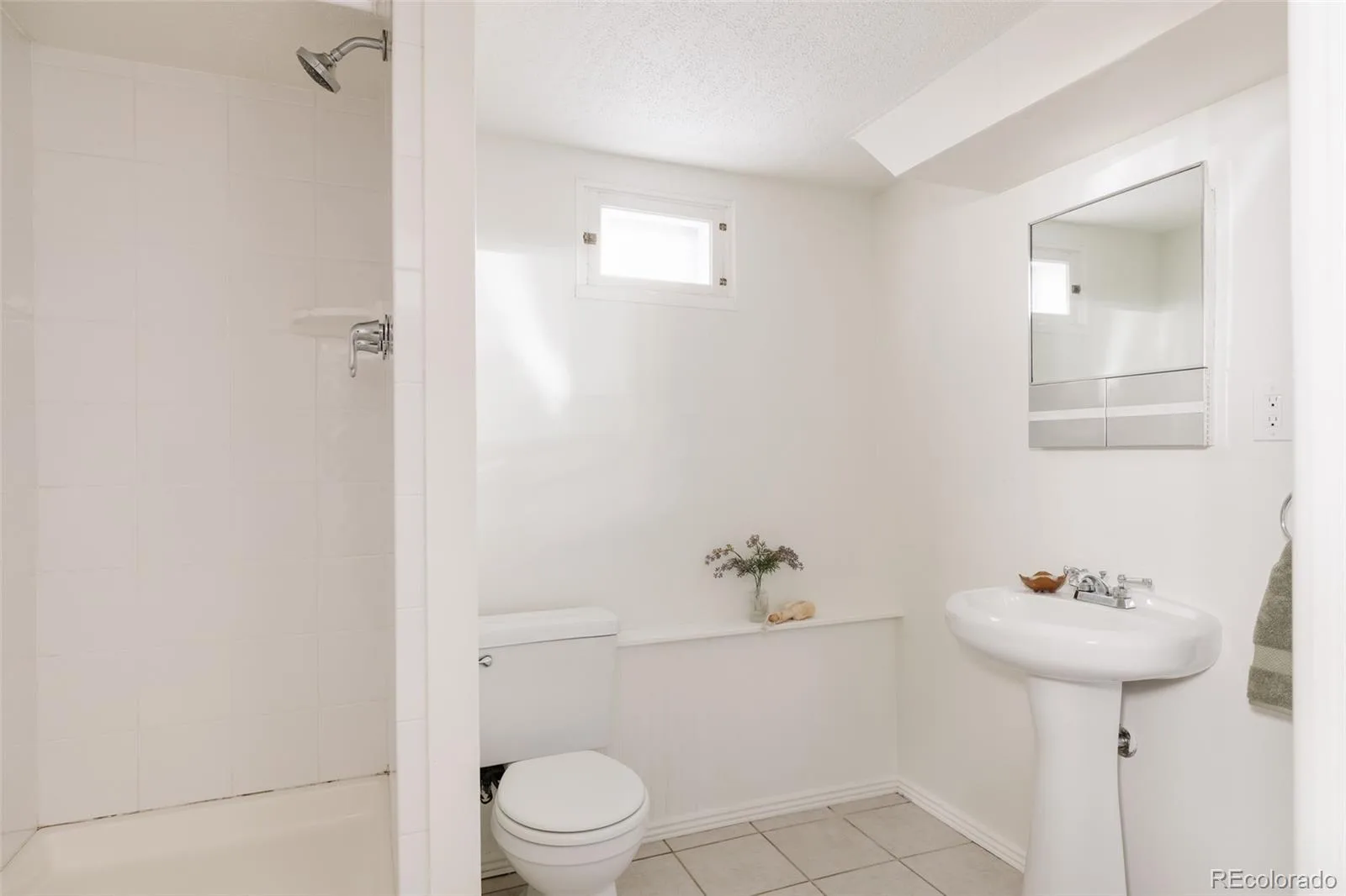 640 Cherry Street Denver CO 80220 | MLS #REC8937839 07292026235056 1600 24