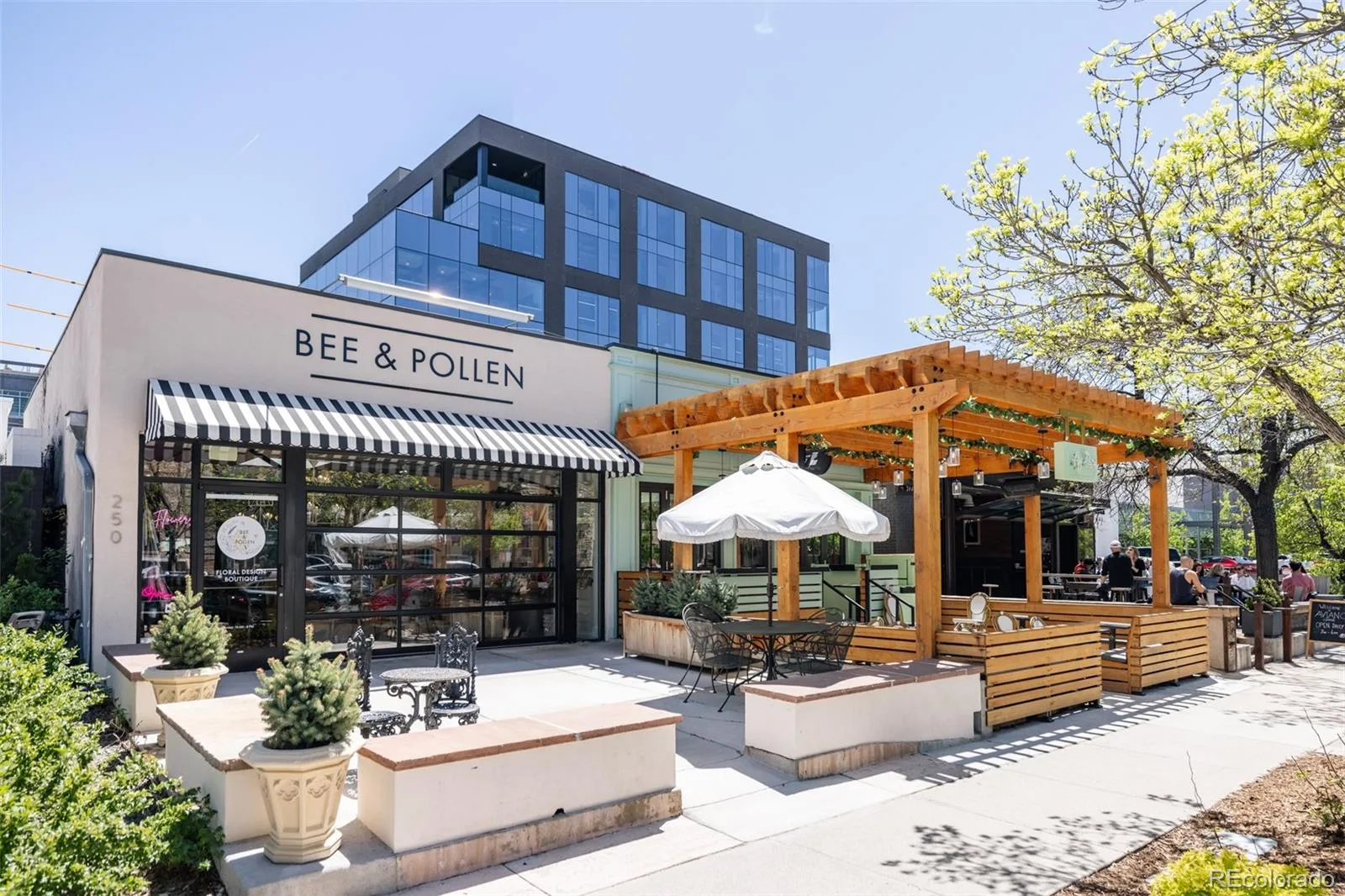 640 Cherry Street Denver CO 80220 | MLS #REC8937839 07292026235056 1600 40