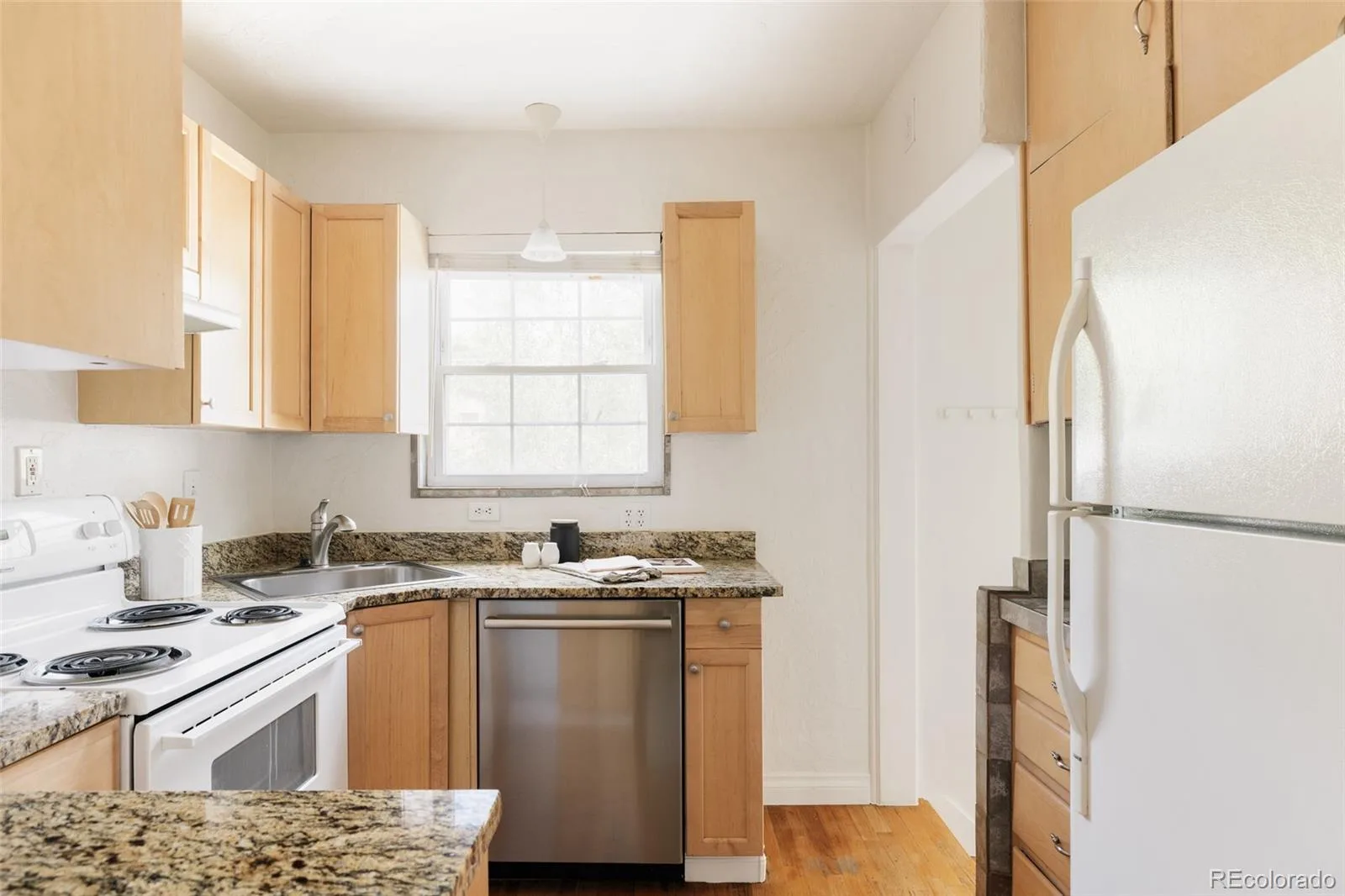 640 Cherry Street Denver CO 80220 | MLS #REC8937839 07292026235056 1600 8