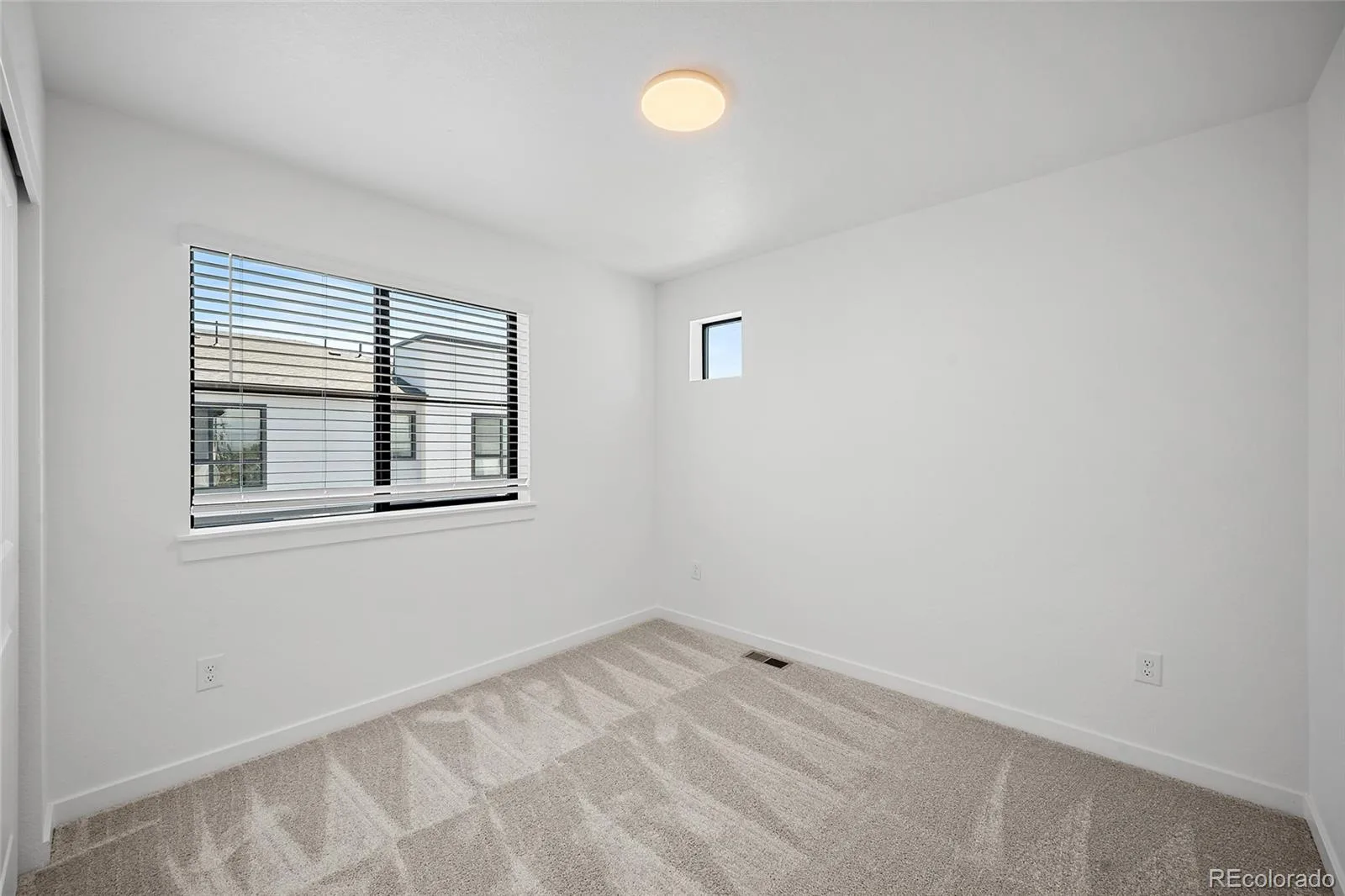 2078 S Holly Street #4 Denver CO 80222 | MLS #REC8938966 10022026004158 1600 13