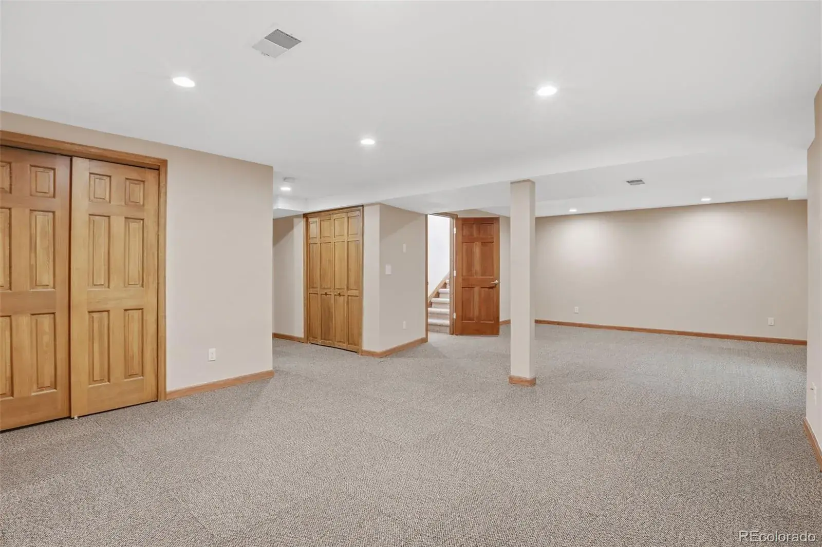 5403 Coyote Canyon Way #B Morrison CO 80465 | MLS #REC8939010 02202026051158 1600 23