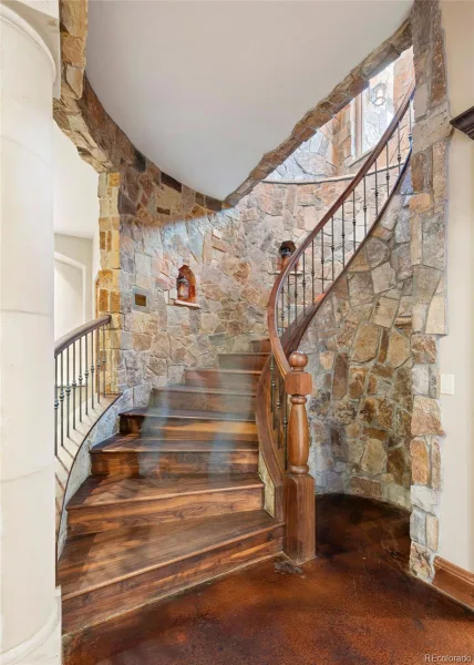 3120 Bears Den Drive Sedalia CO 80135 | MLS #REC8939258 08082026003234 800 18