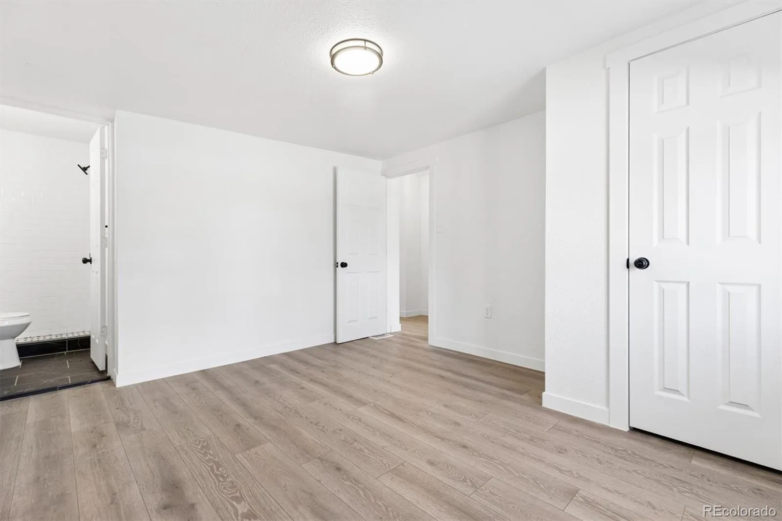 04162026213020 1600 16