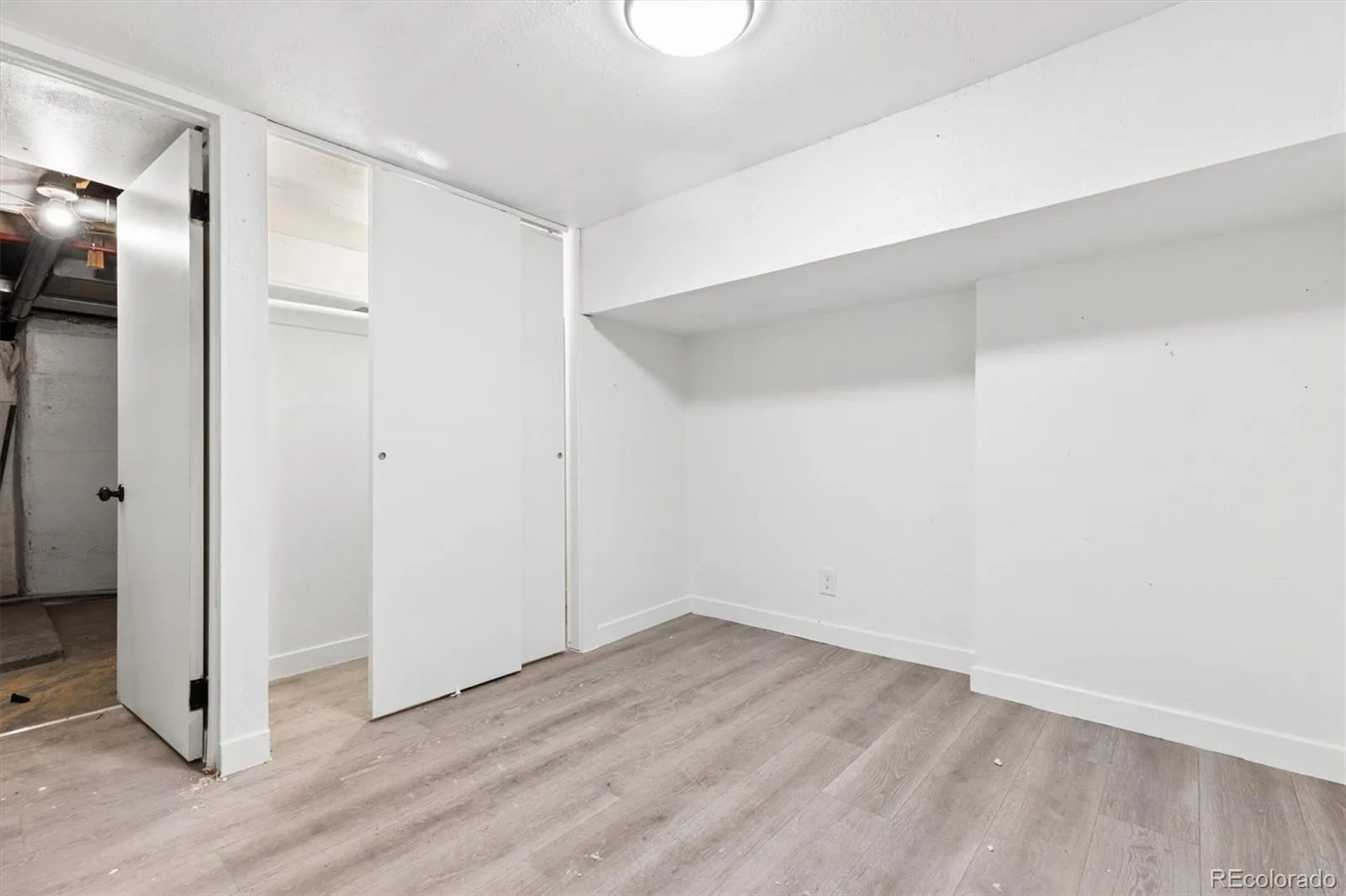 04162026213020 1600 21