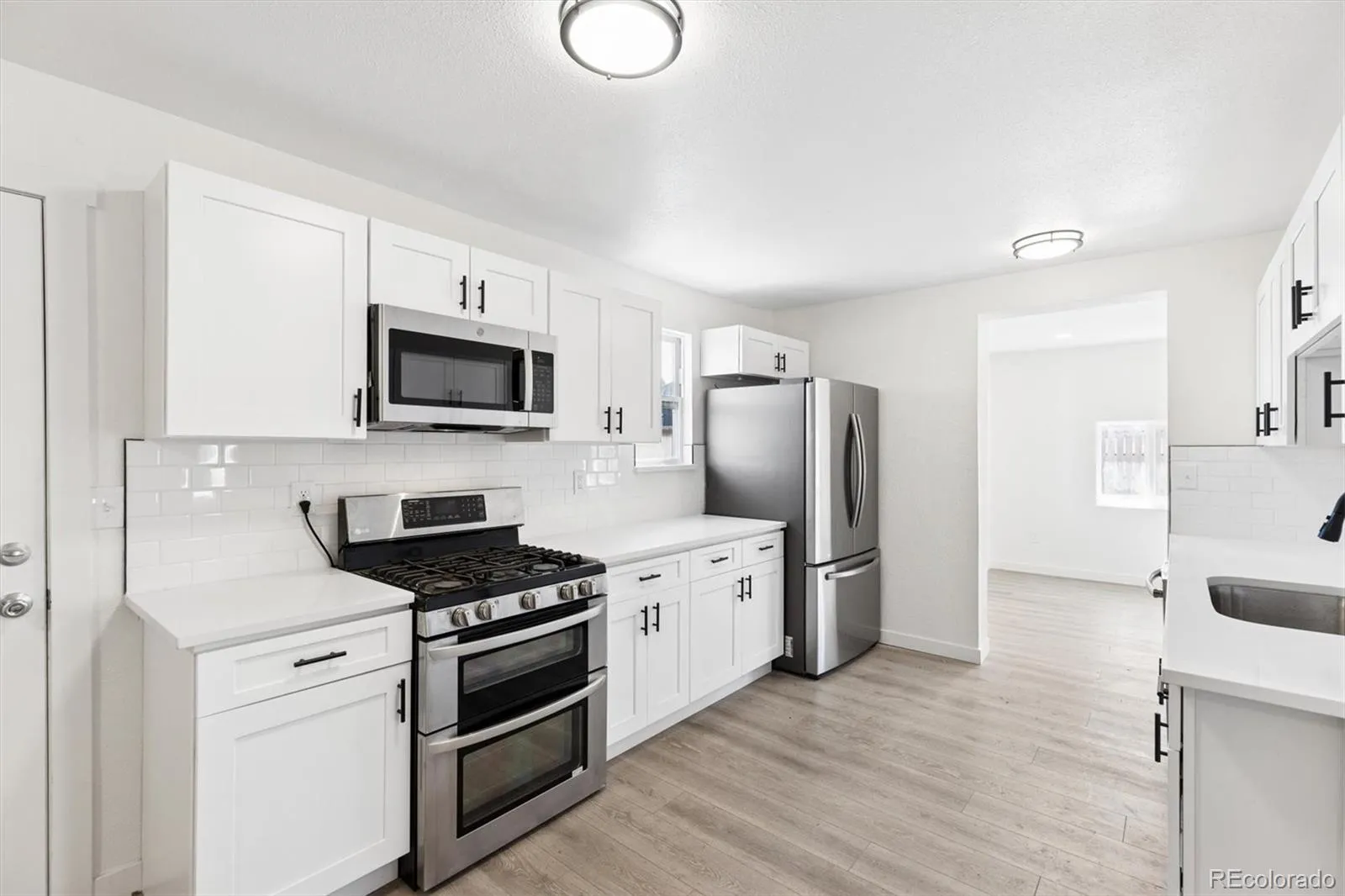 04162026213020 1600 9