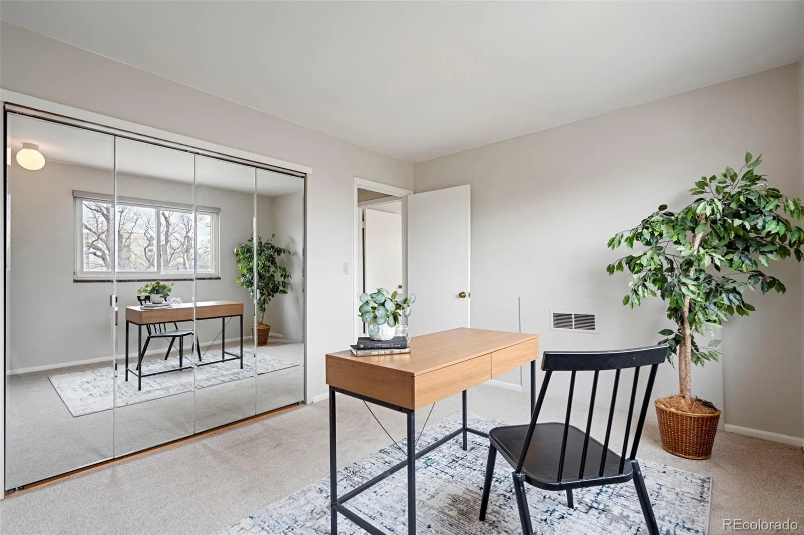 1243 Gaylord Street #502 Denver CO 80206 MLS #REC8941172 04092026215457 1600 21