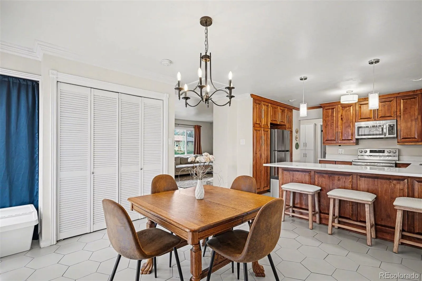 04092026143635 1600 10