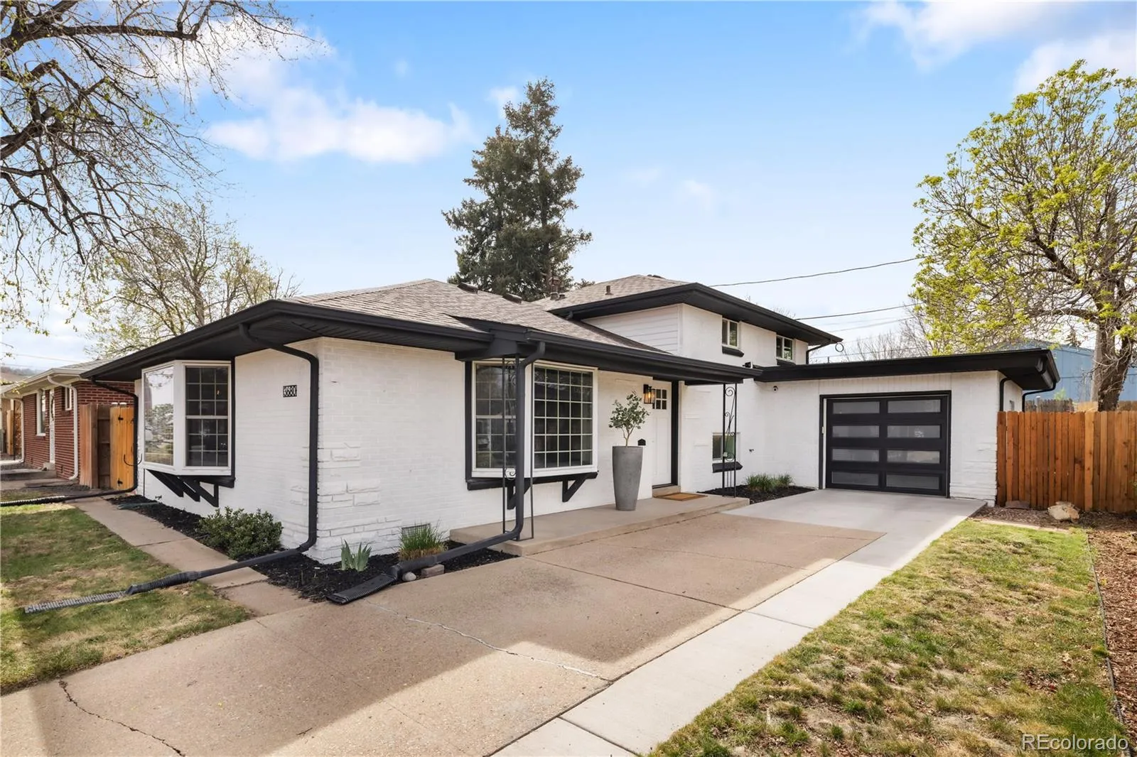 04082026234615 1600 1