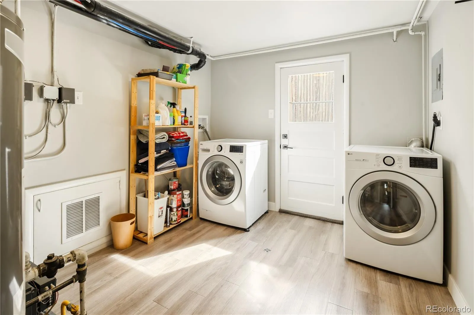 04082026234615 1600 29