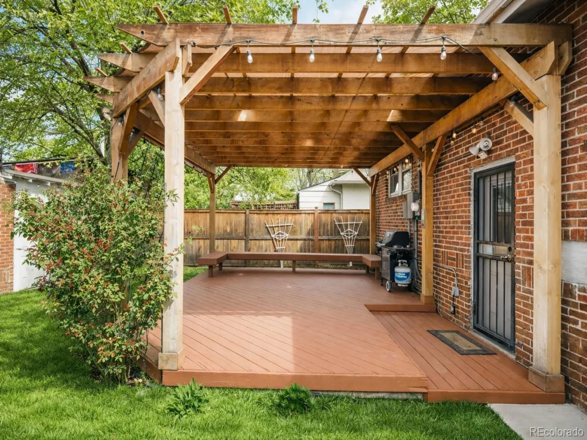 04142026230845 1200 44