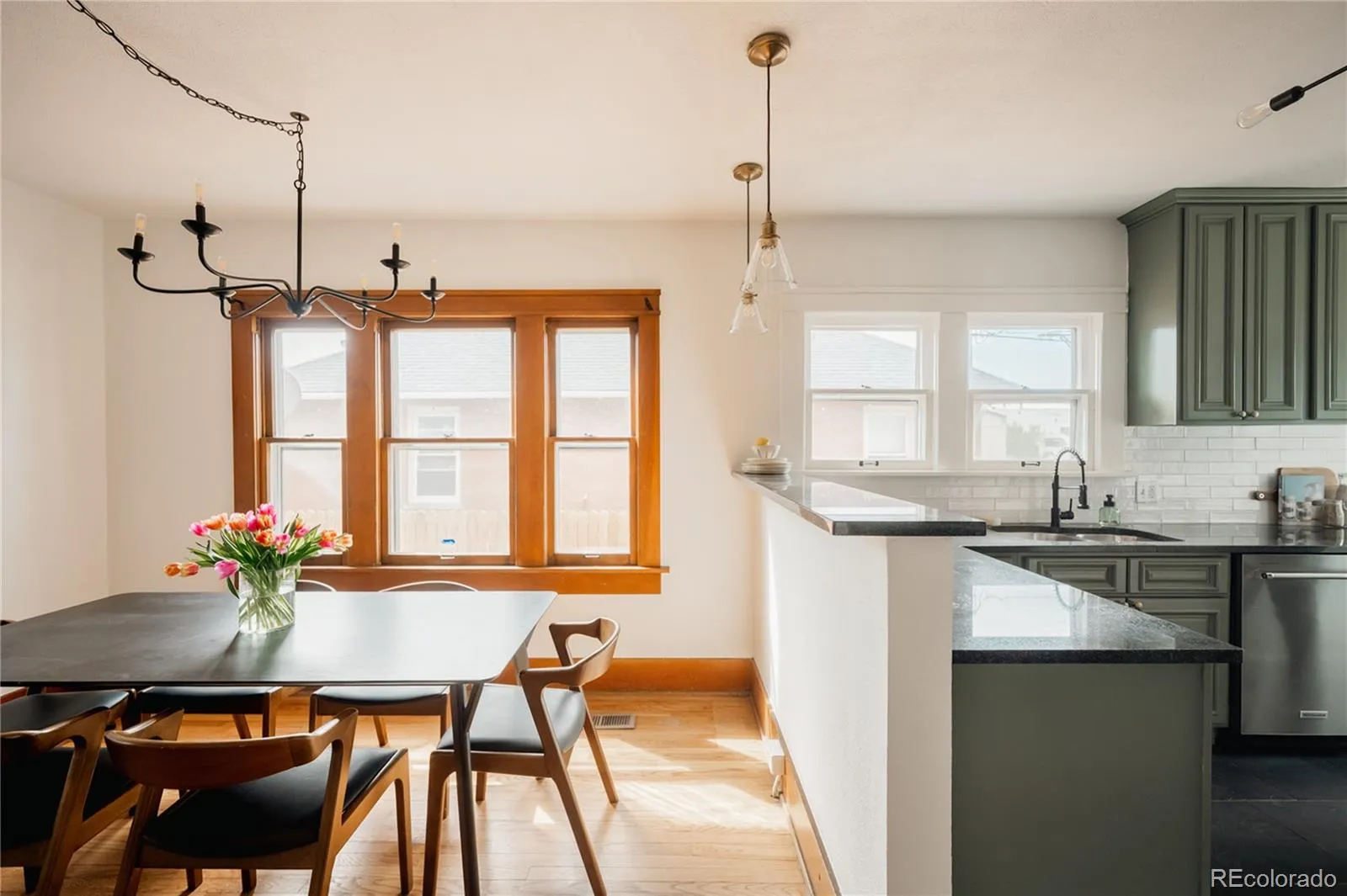 04142026230845 1600 15