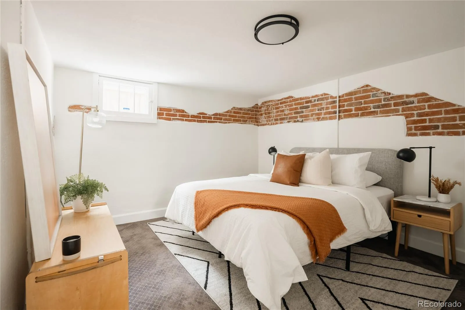 04142026230845 1600 31