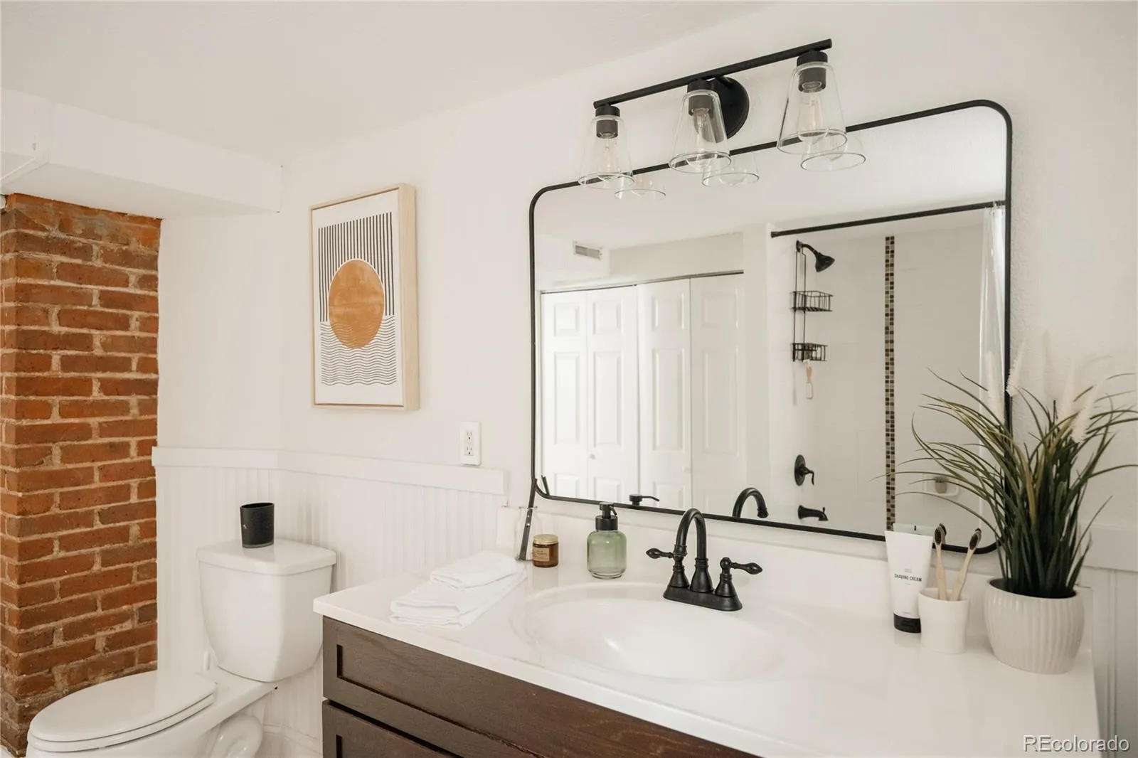 04142026230845 1600 34