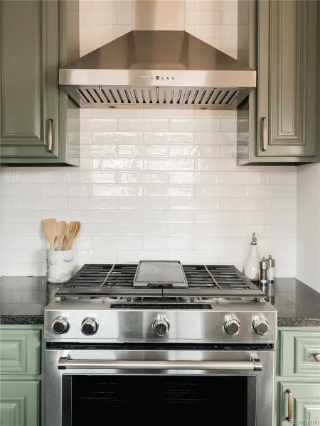 04142026230845 800 19