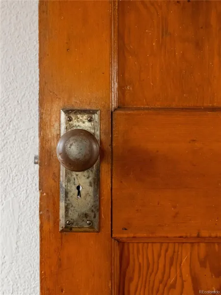 04142026230845 800 21