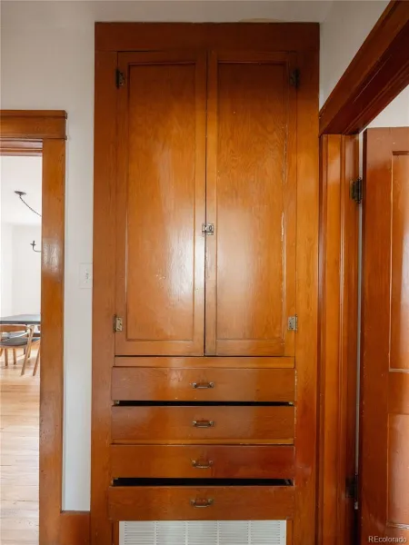 04142026230845 800 27