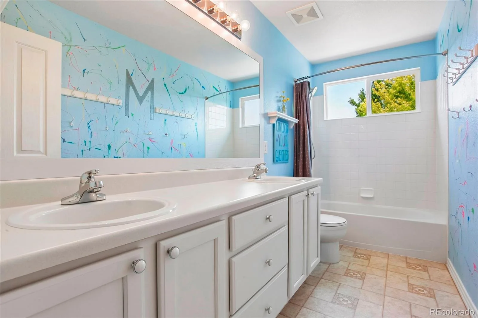 14374 Blue Vista Way Broomfield CO 80023 MLS #REC8946569 07082026171657 1600 21